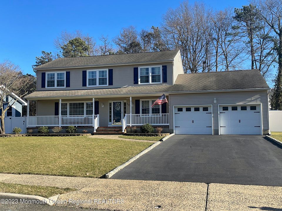 1st image of 108 Buckingham Drive