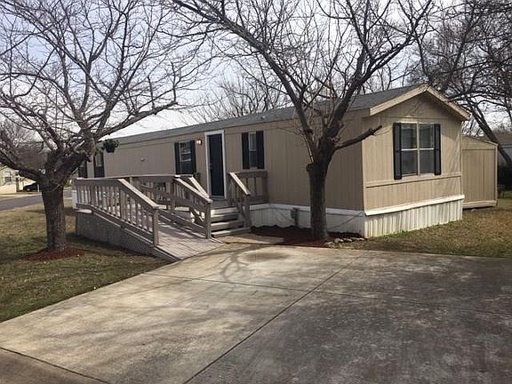 2nd image of 7800 Mockingbird Ln