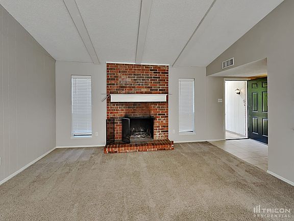 3rd image of 2910 Churchill Way
