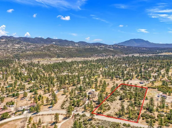 60324 Devils Ladder Rd, Mountain Center, CA 92561
