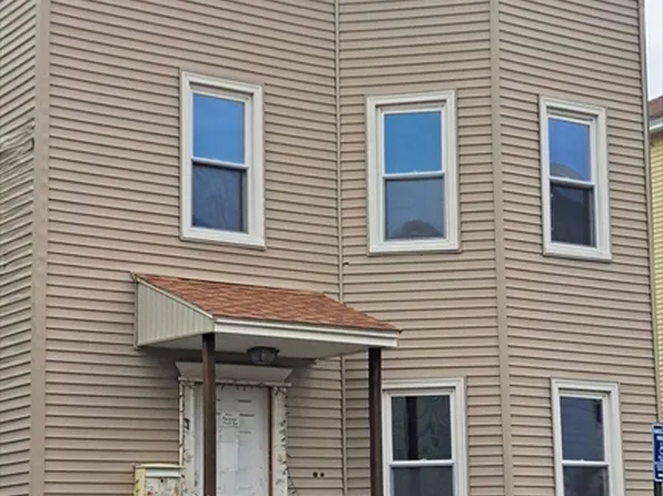 7 Preston St, Worcester, MA 01610