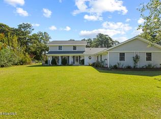 201 Sycamore Drive, Beaufort, NC 28516