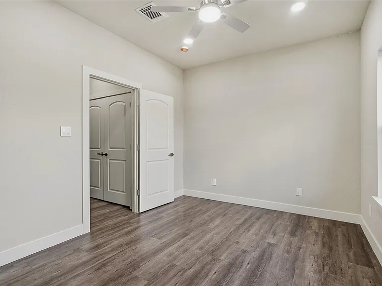 8025 Virgil St — Photo 38