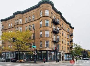 36 S Ashland Ave APT 302, Chicago, IL 60607