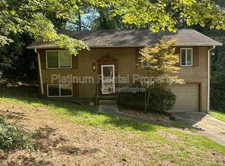 2564 Timberly Dr SE, Marietta, GA 30060