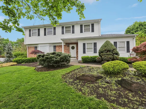 17 Oriole Road, New City, NY 10956