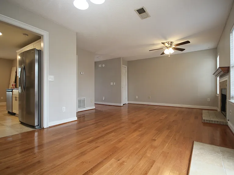945 Mill Stone Dr — Photo 19
