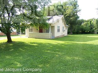 1021 W Turner St, Springfield, MO 65803