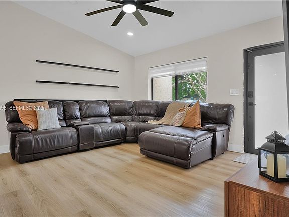 2nd image of 4909 SW 135th Ct