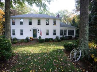 71 Heather Rd, Dracut, MA 01826