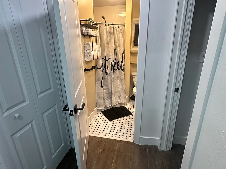 2112 Mark Ave #1 — Photo 6
