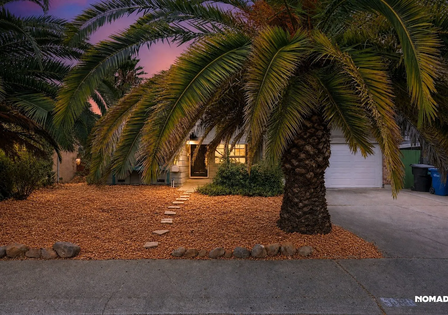Spacious 5BR House in Sacramento — Photo 1