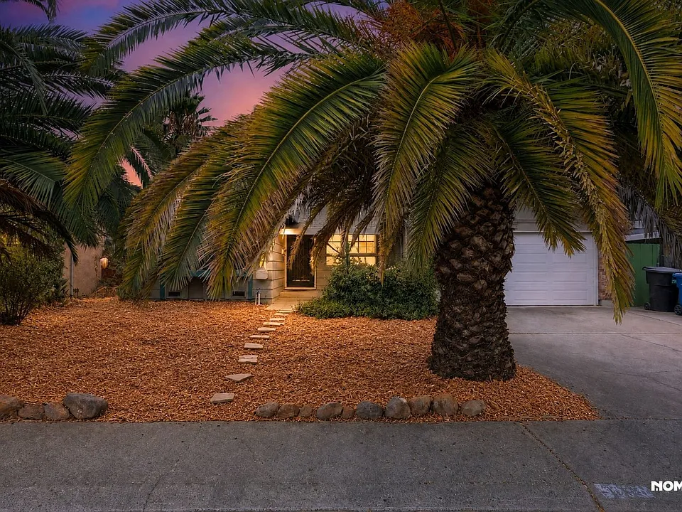 3059 Rosemont Dr