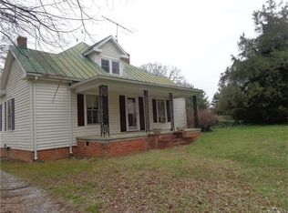 155 Glenn Carson Rd, Prospect, VA 23960