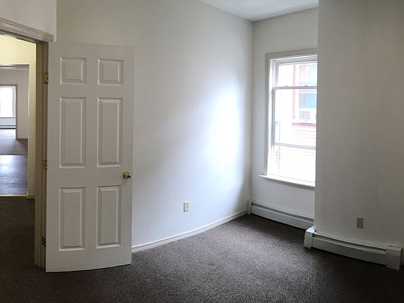 3rd image of 9-17 Webster St #11A