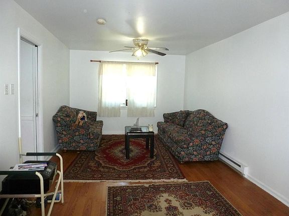 5th image of 4098 Hilltop Dr
