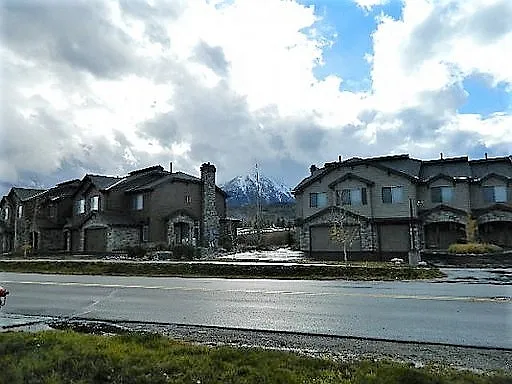 192 Robin Dr — Photo 18