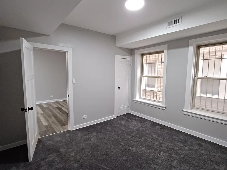 3814 W Ohio St #3 — Photo 11