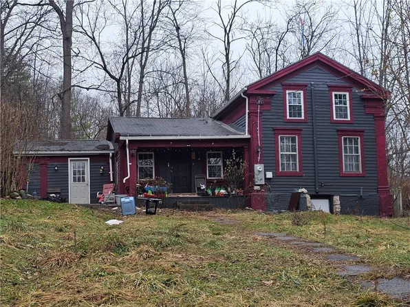 7998 Dutch St, Mount Morris, NY 14510