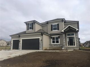 1113 SW Heather Dr, Lees Summit, MO 64081