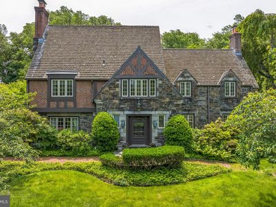 328 Sugartown Rd, Devon, PA, 19333
