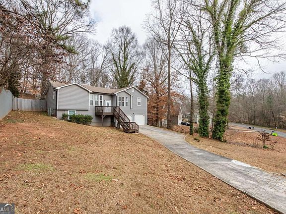 4th image of 4020 Willow Ridge Rd