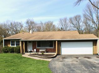 1839 Center Dr, Carpentersville, IL