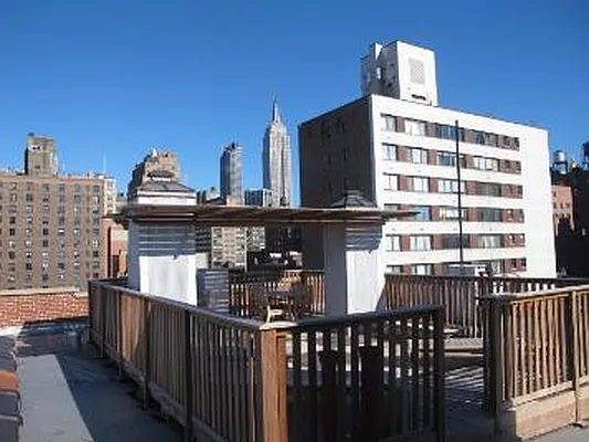 Sold by Corcoran | media 23