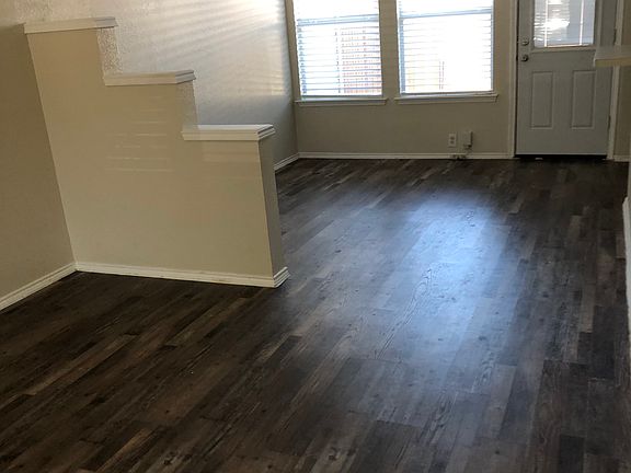 4th image of 10605 Astor Dr