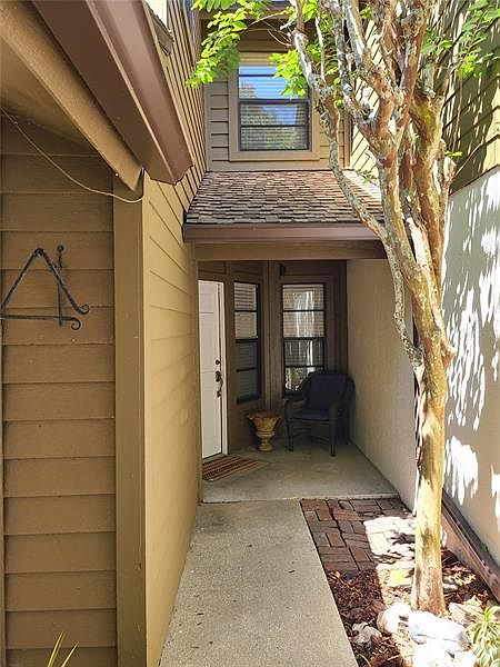 1st image of 308 Parkside Ln