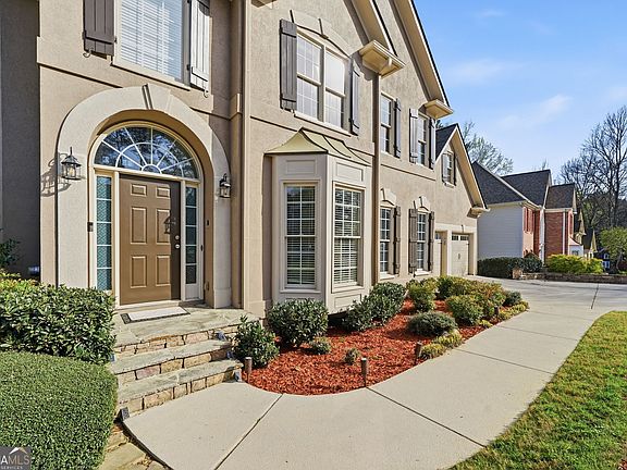 2nd image of 4525 Landover Way