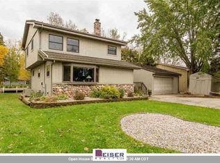 6820 Sunset Trl, Winneconne, WI 54986