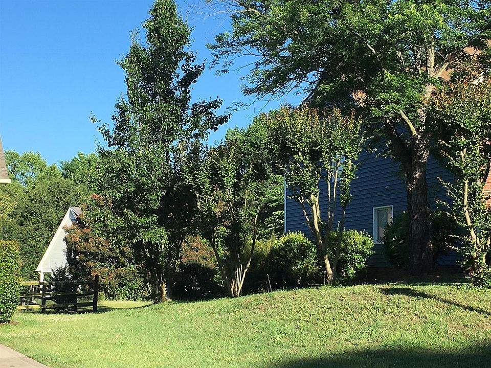 2nd image of 408 Withershinn Dr