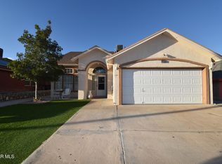 12565 Gilded Sun Dr, El Paso, TX 79938