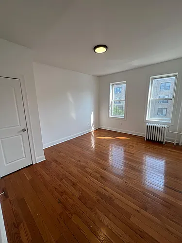 158 Belmont Ave #305 Photo 1
