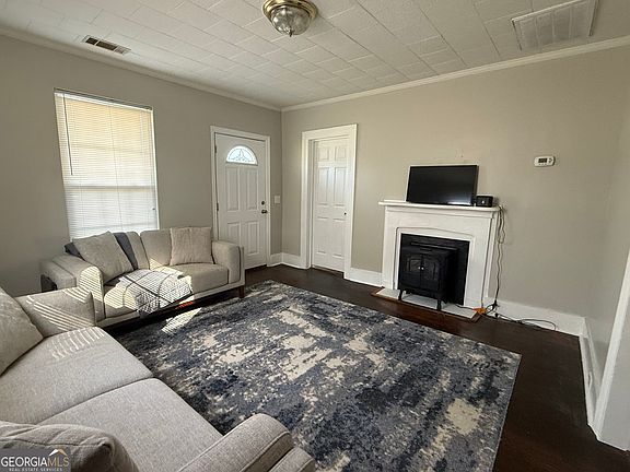 2nd image of 1716 Verdery St