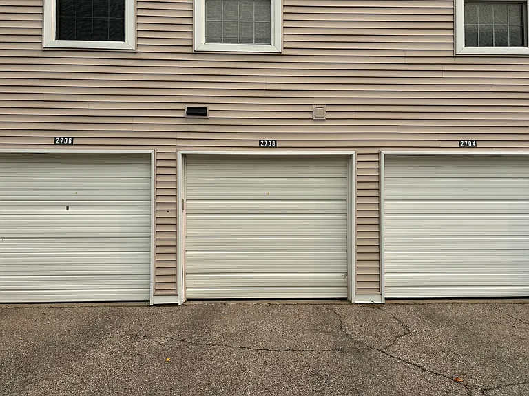 2078 Glenbridge Ct — Photo 16