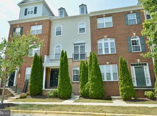 515 Touchdown Dr, Landover, MD 20785