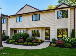 201 Pear Dr, Marlboro, NJ 07746