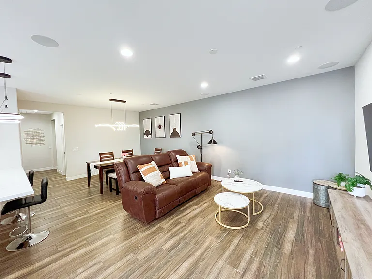 1250 N Abbey Ln #112 — Photo 10
