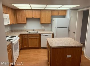 2620 Warrensville Center Rd APT 106, University Heights, OH 44118