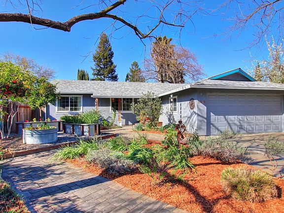3rd image of 2619 Blackburn Dr