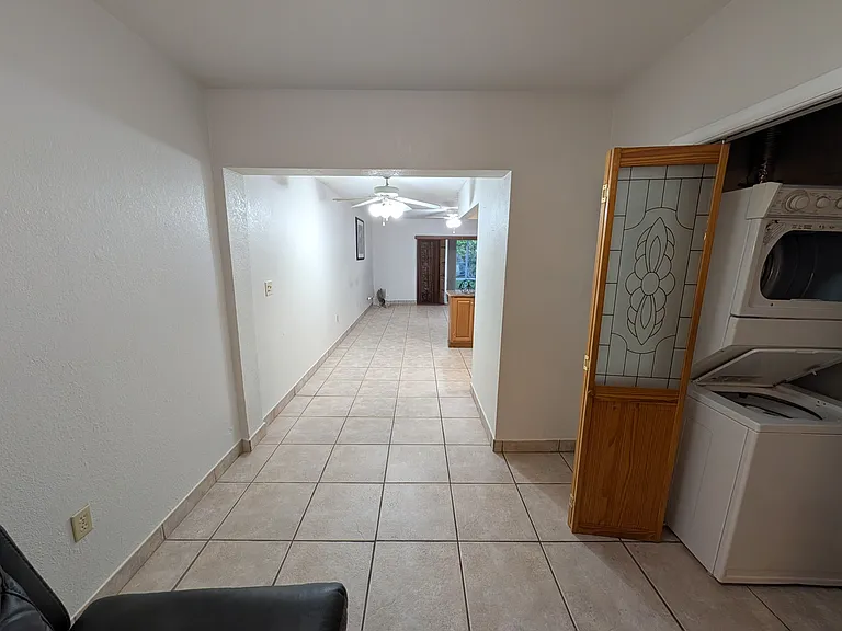 1037 SW 76th Ave — Photo 15
