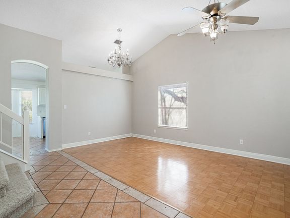 4th image of 15015 Wells Port Dr