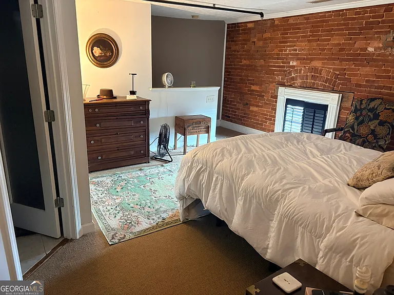 102 N Hill St #304 — Photo 8