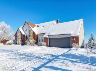 395 Kimble Dr, Fredericton, NB E3B6Y5