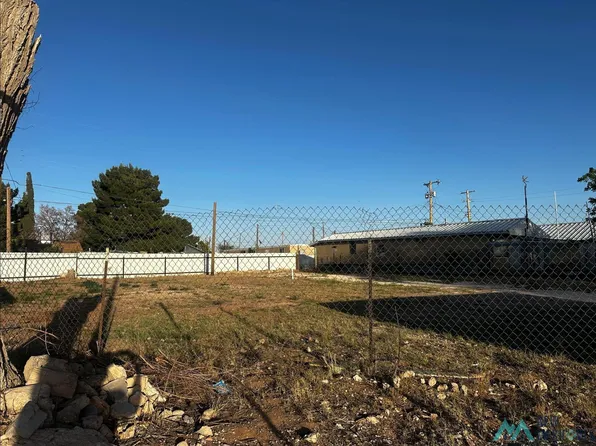 122 N Avenue A, Hobbs, NM 88240