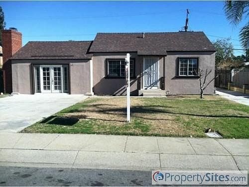 1st image of 718 N La Paloma Ave