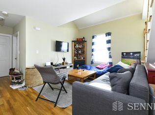51 Clifton St #2G, Belmont, MA 02478