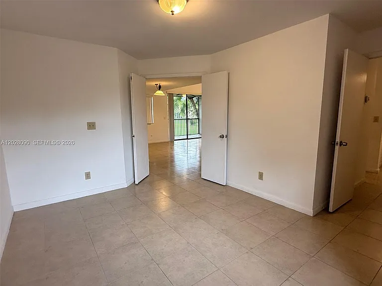 401 SW 158th Ter #206 — Photo 28